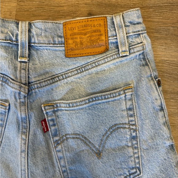 Levi’s ribcage shorts - Picture 4 of 4